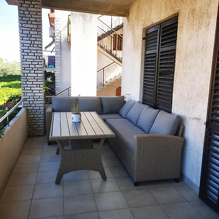 Апартаменты Filip 1 Пула